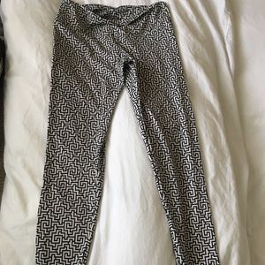Onzie Hot Yoga Graphic Leggings sz M/L